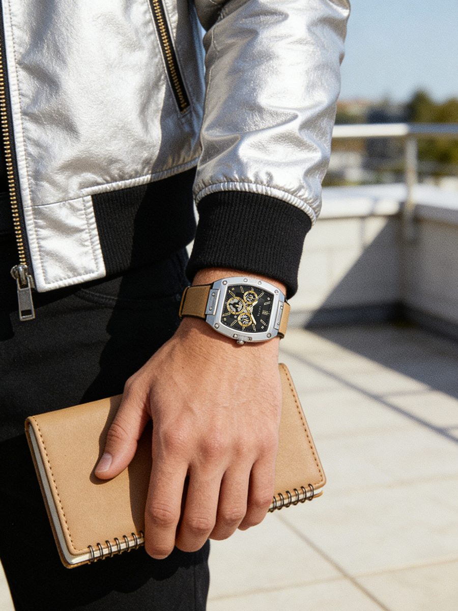 GUESS Men's Tonneau Watch Blac - Smartwatch Guess incelemesi ve fiyatı