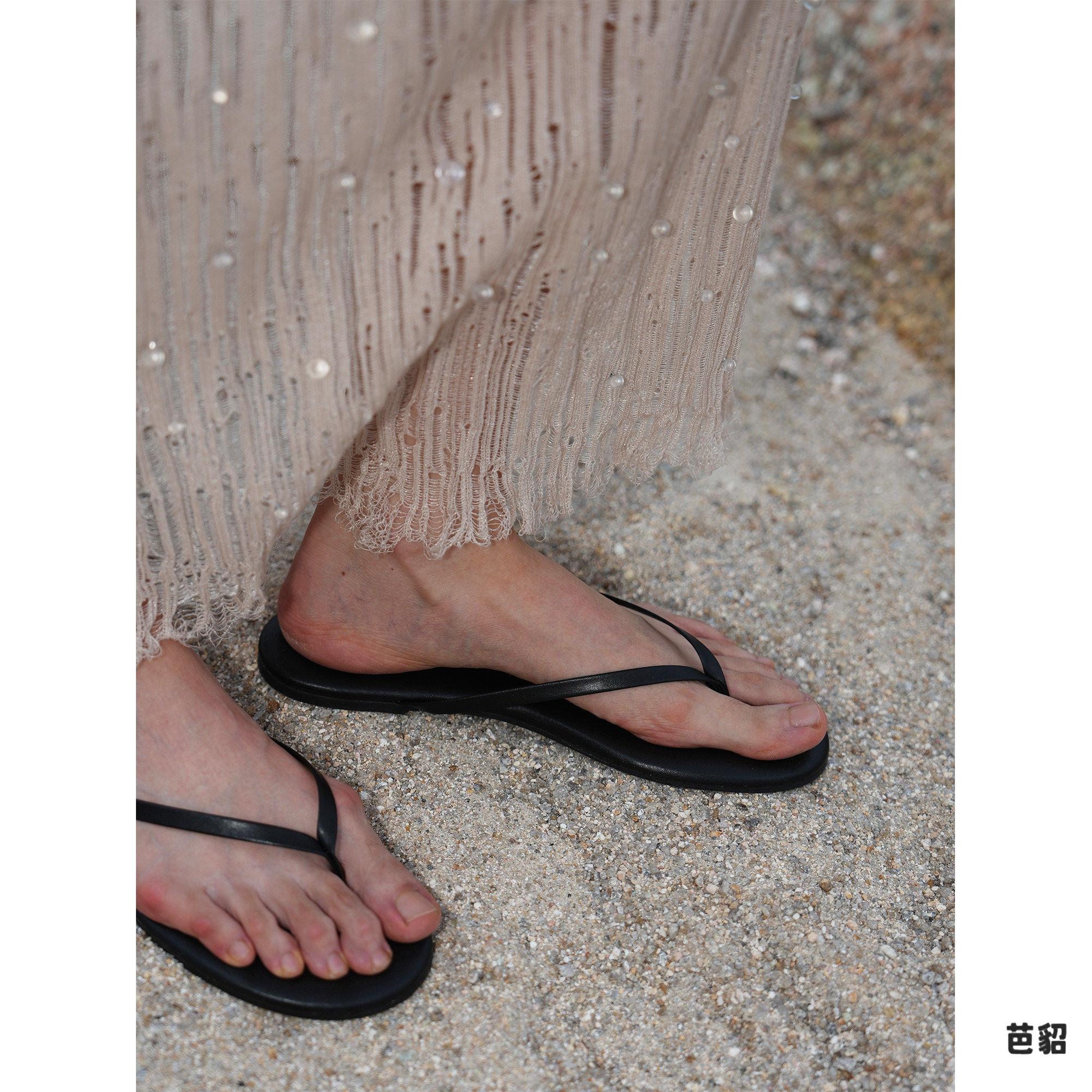 Classic Minimalist Summer Basi - Leather Classic Strap incelemesi ve fiyatı