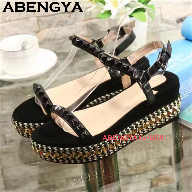 Classic Fashion Thick Sole Pla - Leather Classic Strap incelemesi ve fiyatı