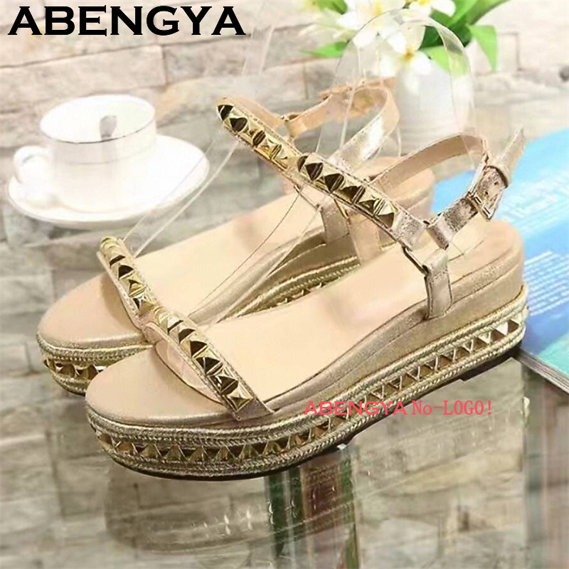 Classic Fashion Thick Sole Pla - Leather Classic Strap incelemesi ve fiyatı