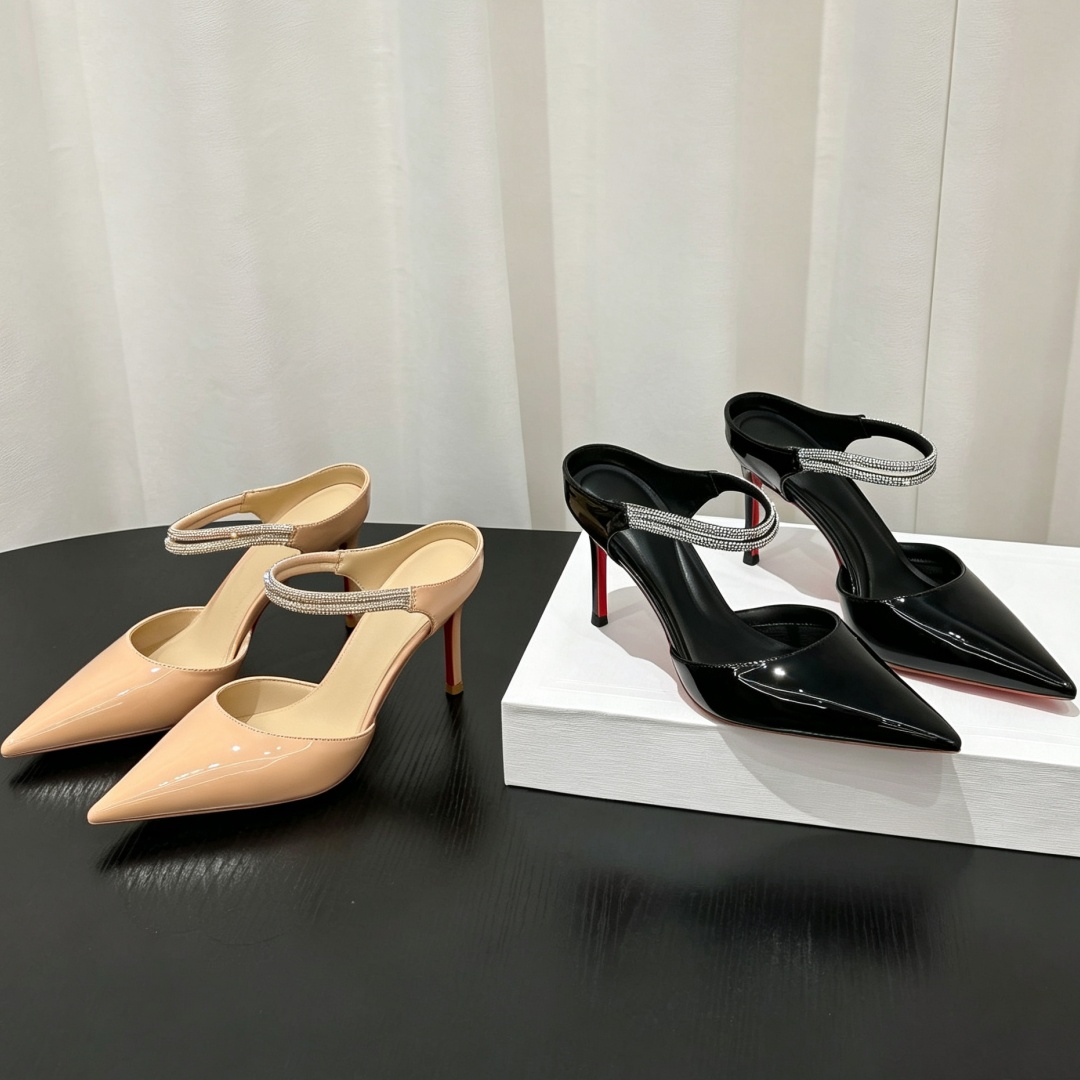 Women Patent Leather Pointed T - Leather Classic Strap incelemesi ve fiyatı